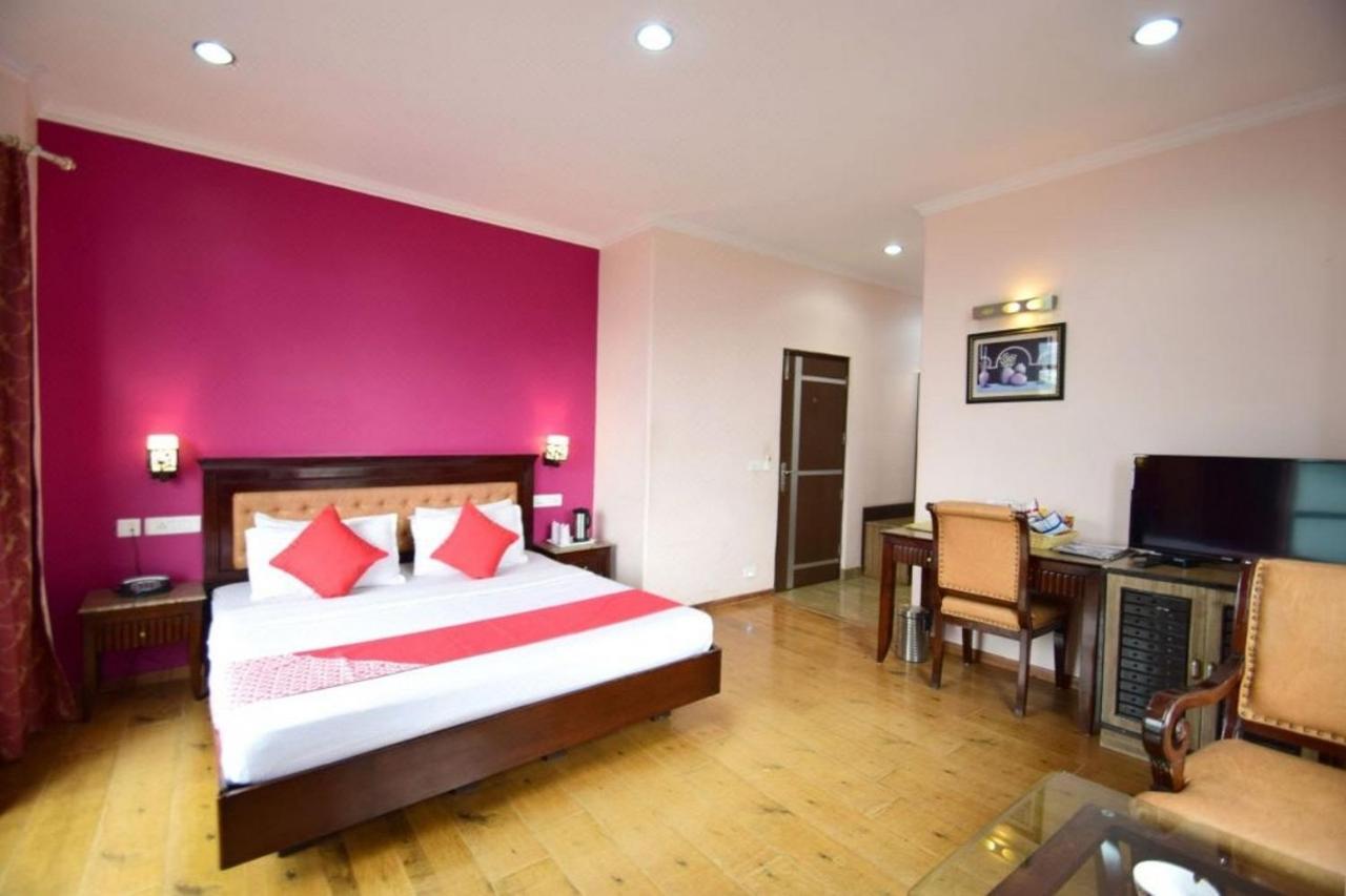 Goroomgo Marc Shimla Near Mall Road - Luxury Room - Excellent Service - Ample Parking - Best Hotel In Shimla Exteriör bild