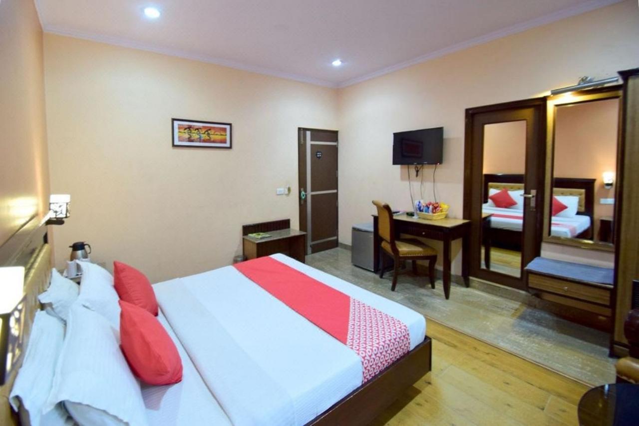 Goroomgo Marc Shimla Near Mall Road - Luxury Room - Excellent Service - Ample Parking - Best Hotel In Shimla Exteriör bild